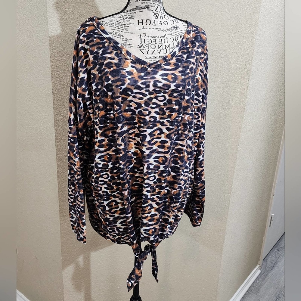Misslook black brown and white cheetah super soft tied waist shirt plus size 3XL